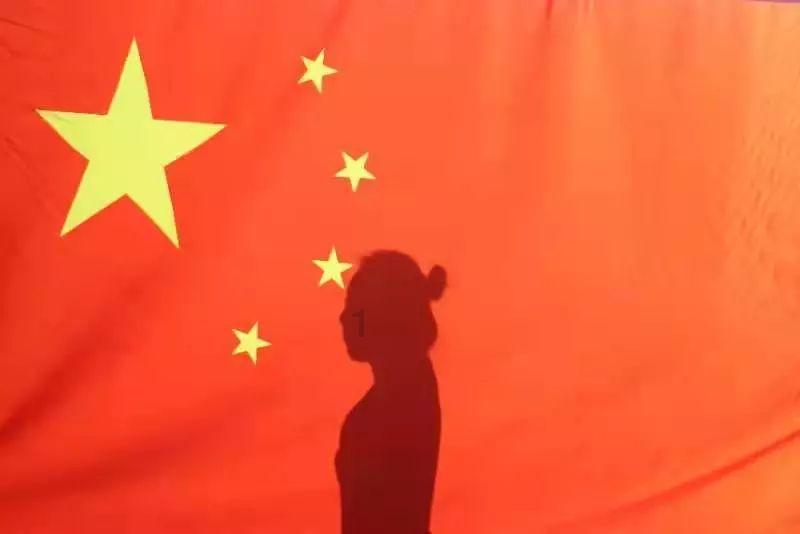 画家跑去当和尚,15年后前妻找上门,儿需要你,还俗一画卖1173万