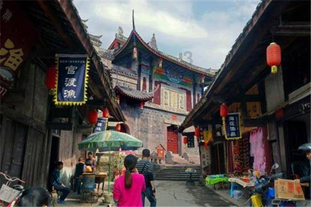 逃离无人城堡